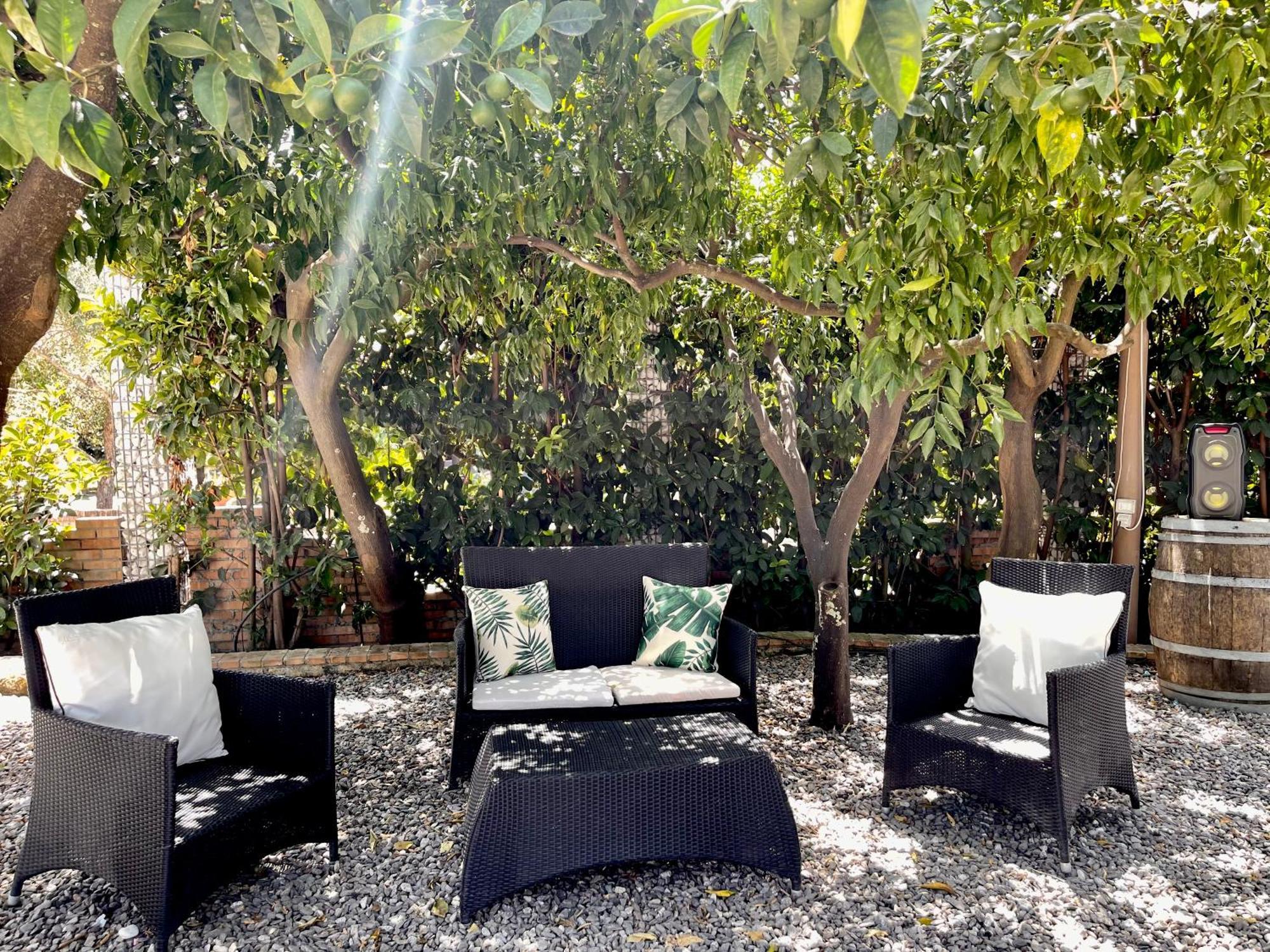 Borgo Camicia In Bed & Breakfast Barcellona-Pozzo di Gotto Exterior photo